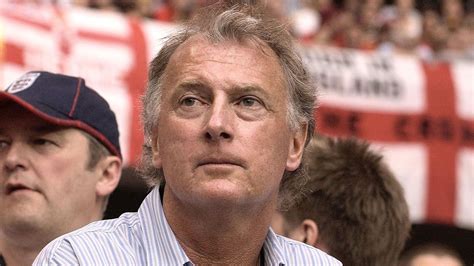 Lutto nel mondo del calcio è morto Trevor Francis ex attaccante di