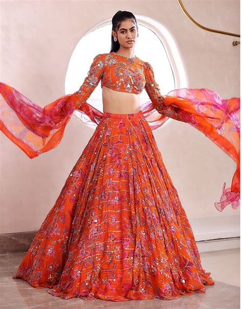 Pin By Manjula Reddy On Lehengas Bridal Dress Design Traditional