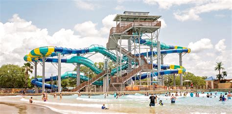 Proslide Proslide Debuts Worlds First Dueling Water Coaster At Splashway