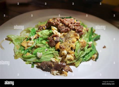 Stir Fried Vegetable With Beef Suki Yaki For Serve Stock Photo Alamy