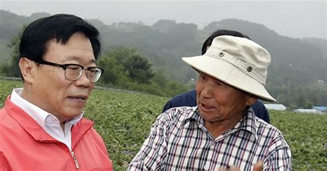 이동필 농식품부 장관 우박피해지역 방문