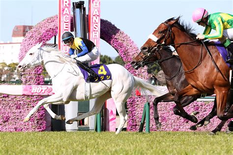 【桜花賞】ソダシ無傷の5連勝でレコードv！白毛馬が史上初のクラシック制覇｜テレ東スポーツ：テレ東