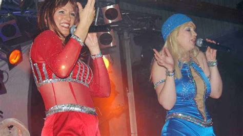 Volkmarshausen Abba Cover Band Begeisterte Mit Musik Und B Hnenshow