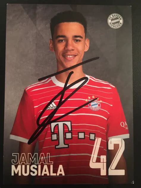 HANDSIGNIERTE AUTOGRAMMKARTE JAMAL MUSIALA FC Bayern München 22 23