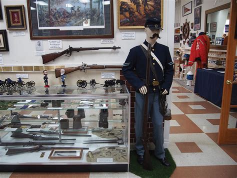 A Look At The Maine Military Museum Military Trader Vehicles