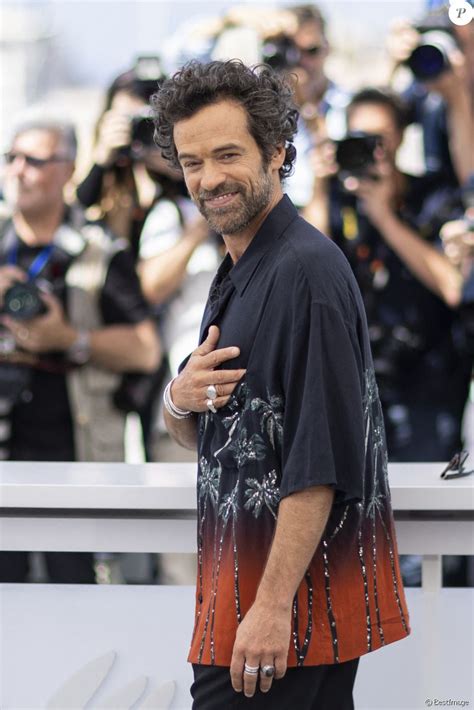 Romain Duris Photocall Du Film Coupez Final Cut Lors Du 75e