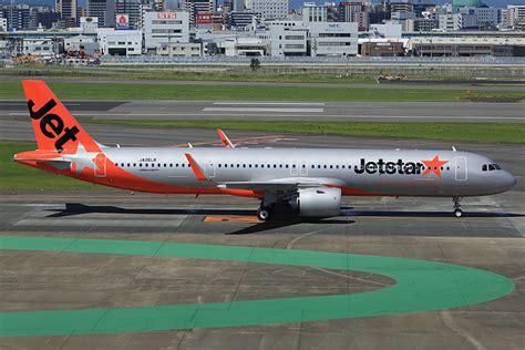 ジェットスター・ジャパン Airbus A321neo Ja26lr 福岡空港 航空フォト By 板付蒲鉾さん 撮影2022年07月01日