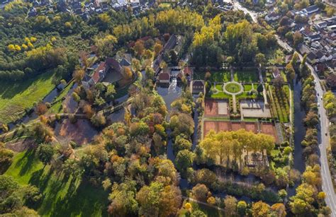 Luftaufnahme Rheda Wiedenbrück Schloss Rheda mit dem Schlosspark