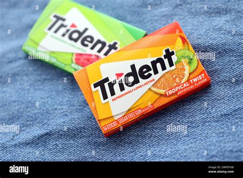 Kyiv Ukraine November 27 2023 Trident Chewing Gum Pack Trident Is