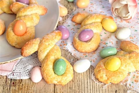 Biscotti Di Pasqua Facili Biscotti Coniglietto Di Pasqua La Pagina