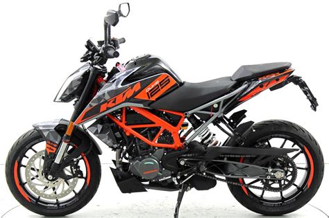 Ktm Duke Abs Bis Ccm Motorr Der Moto Center Winterthur