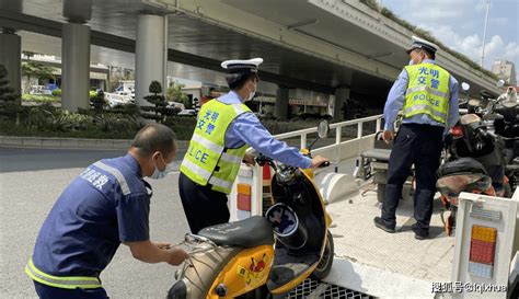 明年1月起，电动车、三轮车、四轮车上路迎4项新举措，车主注意了 搜狐汽车 搜狐网