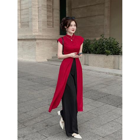 Set Of Ao Dai Buttons Wrapped In Red Black Pants Shopee Malaysia