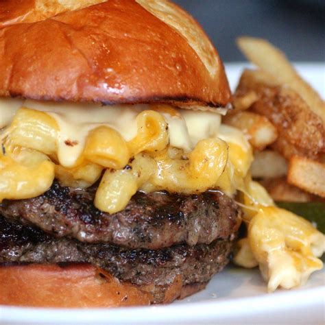 25+ bästa Mac and cheese burger idéerna på Pinterest