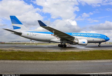 Lv Fvi Airbus A Aerol Neas Argentinas Raimundo Perez