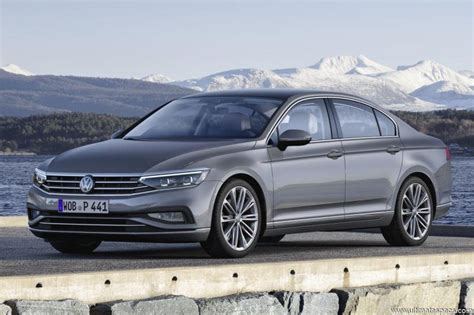 Volkswagen Passat 2020 1.4 TSI PHEV GTE Specs, Performance, Comparisons