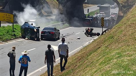 A Gazeta Acidente Perto De Viaduto Na BR 101 Deixa Um Ferido Veja