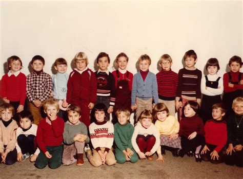 Photo De Classe Stade 2 De 1979 Ecole Groupe Scolaire Du Stade Vesoul