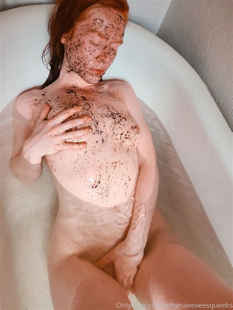 Athenaeeveesqueeks 1004 Porn Pic