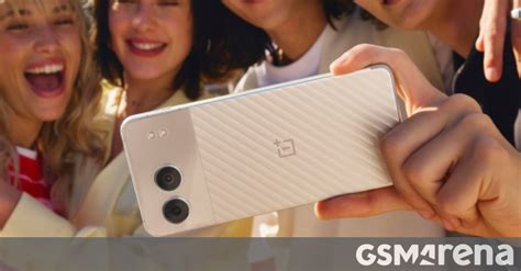 Oneplus Nord Arrives With An All Metal Body Around A Unique Design