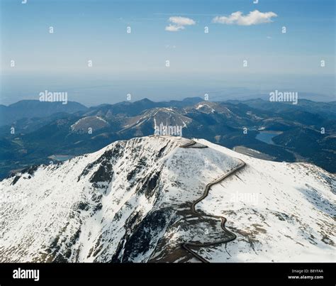 Usa Colorado Pikes Peak Highway Road Aerial Snow Stock Photo Alamy