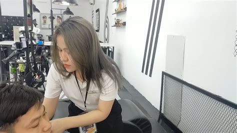 Exciting Relaxation With Beautiful Girl In Vietnamese Barbershop 30