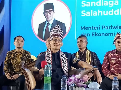 Menparekraf Ri Pelaku Ekonomi Kreatif Ciptakan Lapangan Kerja Lebih