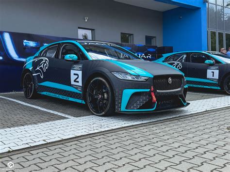 Jaguar I Pace Etrophy Daje Unikalne Doznania Jeździłem Nim Na Torze Autogaleria