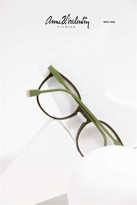 Anne And Valentin Eyewear Model Ekubo Lunette Anne Et Valentin Eyewear Eyeglasses Glasses