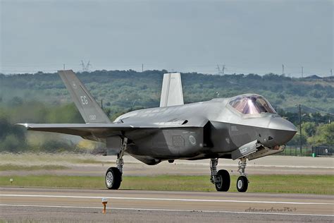 F 35b Lightning Ii Conducts First Flight Trial Carrying Asraam Weapon