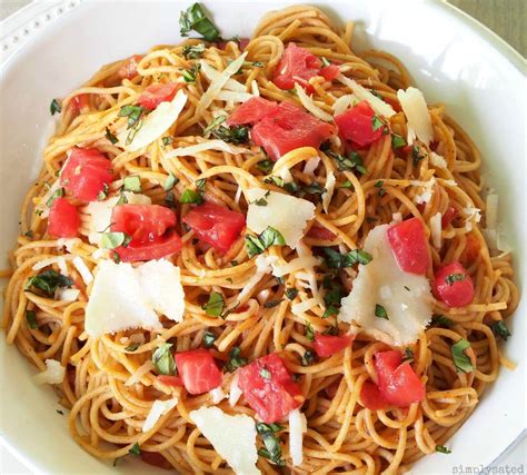 Spaghetti Pomodoro - Simply Sated