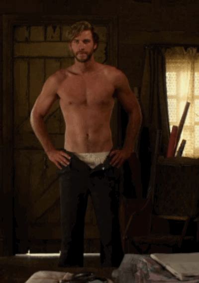 Liam Hemsworth Shirtless Tumblr