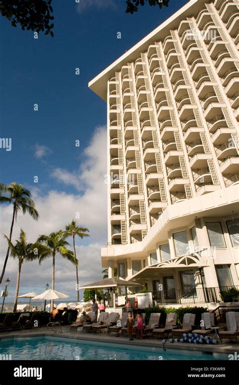 Sheraton waikiki hotel hi-res stock photography and images - Alamy