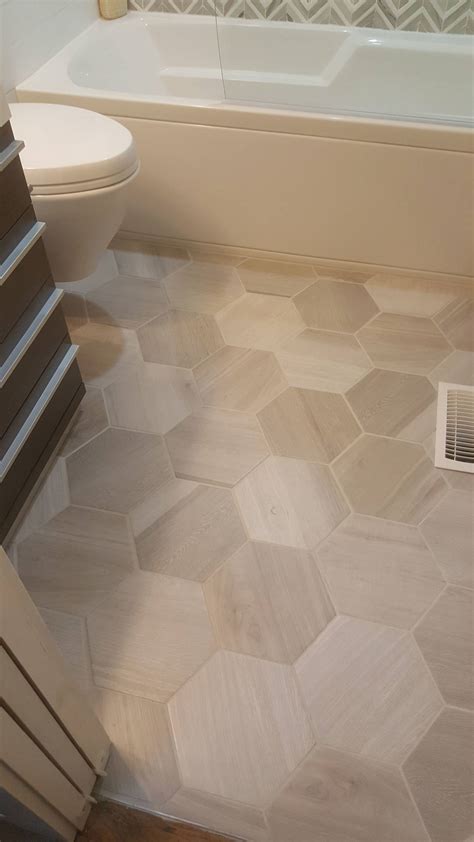 How To Lay Laminate Floor Tiles In Bathroom Floor Roma