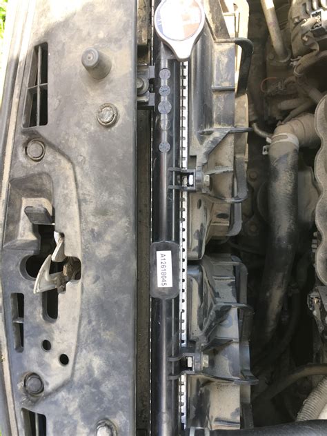 Замена радиатора — Honda Accord (8G), 2,4 л, 2008 года | поломка | DRIVE2