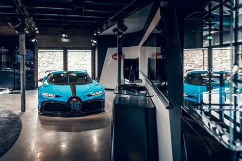 La Bugatti Chiron Pur Sport Poursuit Son Tour Deurope Motorlegend