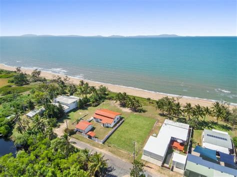 30 The Esplanade, Cassidy's Beach, Forrest Beach 4850. QLD Australia ...