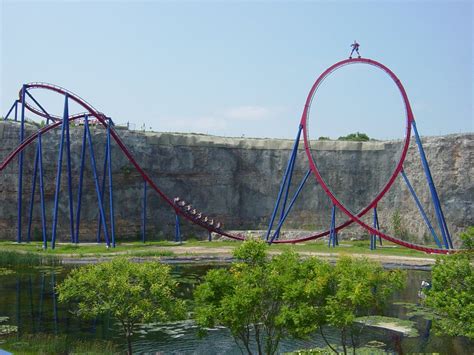 Giant Loop On Superman Krypton Coaster At Six Flags Fiesta Texas San Antonio Cleverly Built