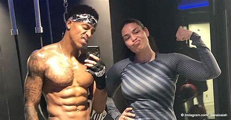 Jordin Sparks Shows Off Her Snapback Body As Husband Dana Flaunts Well Sculpted Abs In Pic