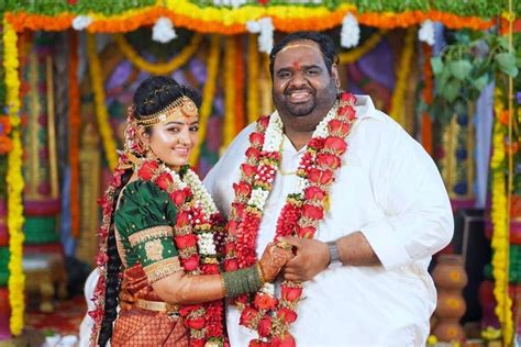 Actress Mahalakshmi Gets Married To Tamil Producer Ravindar