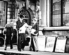 Newspaper Sellers Vendors Newsvendors Mid Th Century Uk