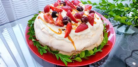 Tort Pavlova Bezea Deserturi Diana S Kitchen