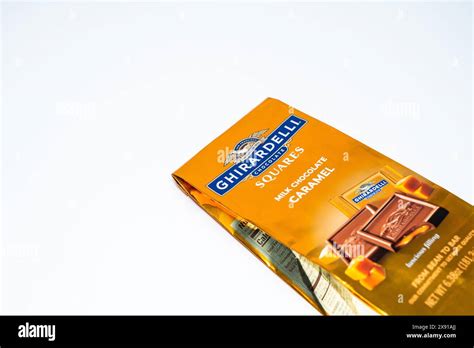 Ghirardelli Chocolate Squares Hi Res Stock Photography And Images Alamy