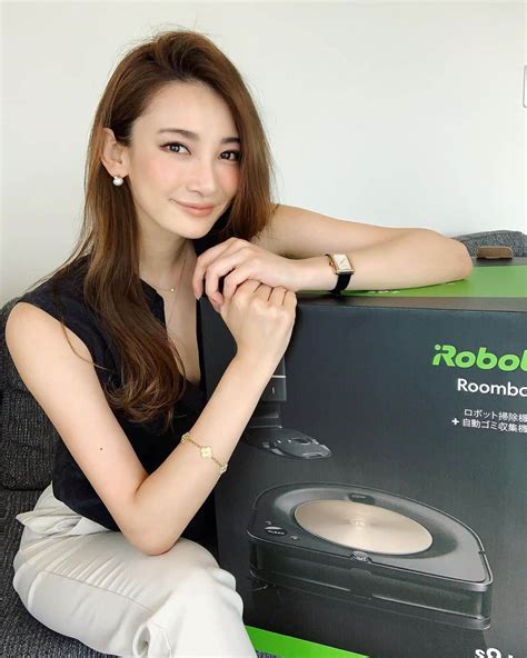 里海さんのインスタグラム写真 里海instagram「嬉しい💓 すっごく嬉しい💓 Irobotroomba Irobot 記念日の