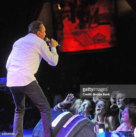 David Cassidy In Final Concert New York Ny Photos And Premium High Res Pictures Getty Images