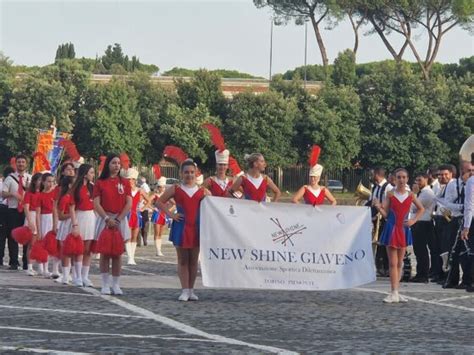 LE MAJORETTES DI GIAVENO A ROMA ValsusaOggi