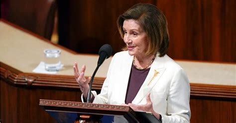 Nancy Pelosi anunció su retirada como líder demócrata en la Cámara de