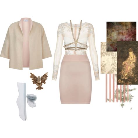How To Wear Lingerie As Outerwear Outfit Tips And Styling Ideas