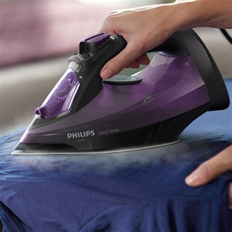 New Philips 5000 Series Steam Iron Dst5030 80 8720389000652 Ebay