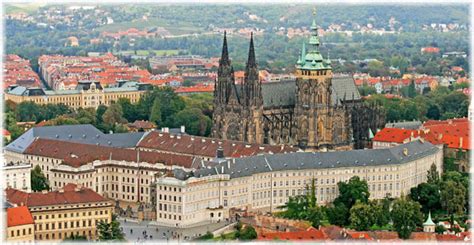 Prague Castle (Pražský hrad) - Prague's must-see attraction